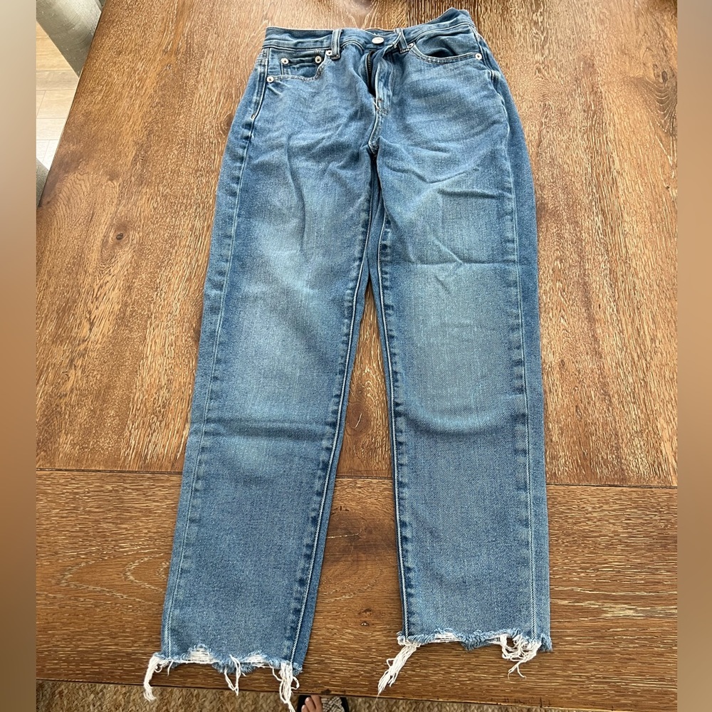 American Eagle mom jeans size 00 short